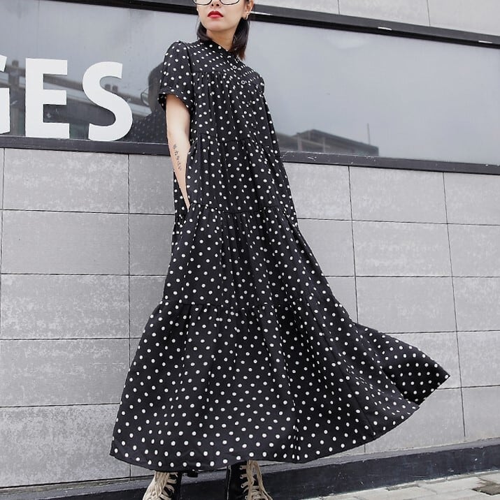 ワンピース ドット柄 半袖 ティアード 水玉 フレア Aライン ラウンドネックフリル ロング丈 ゆったり ボリューム人気 おすすめ おしゃれ お洒落 激安 安い プチプラ 可愛い lone0