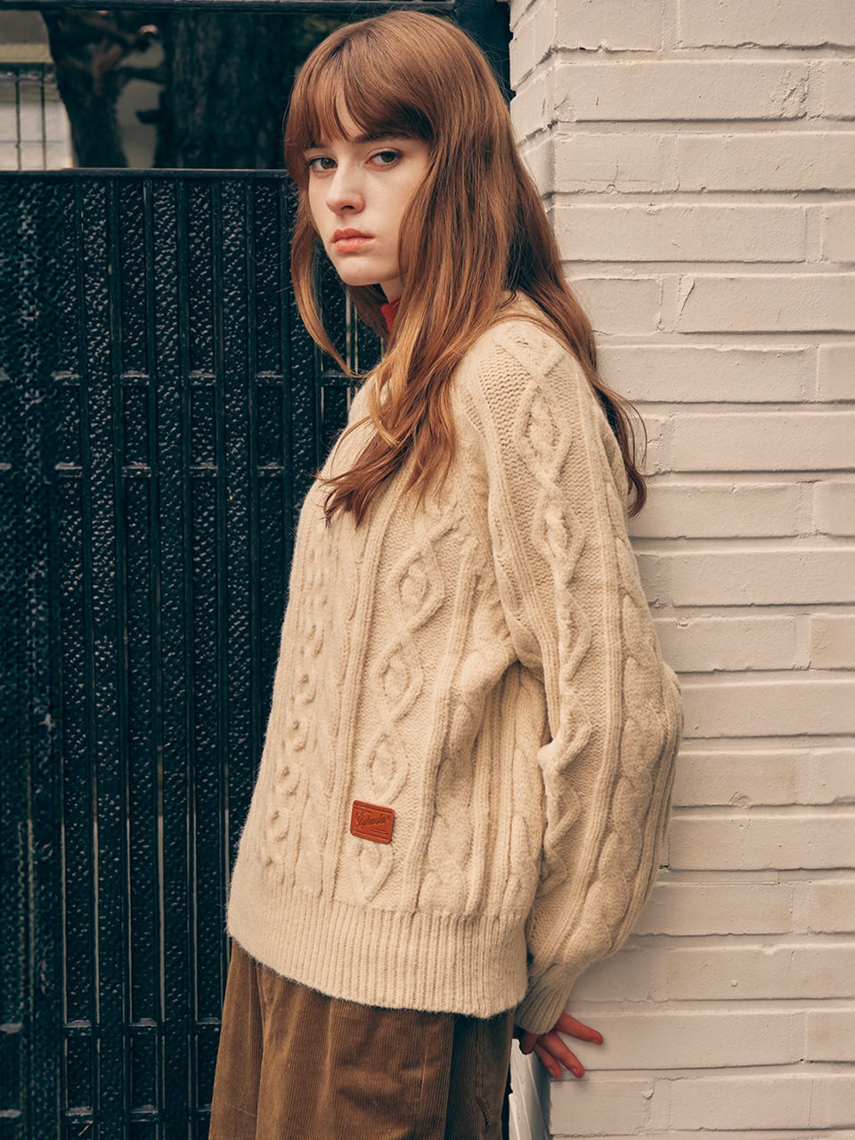 ROUND CABLE LABEL KNIT IVORY