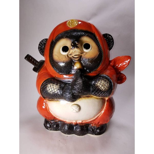 忍者狸 赤 12号（ドローン）　（信楽焼たぬきオブジェ置物忍者タヌキY）