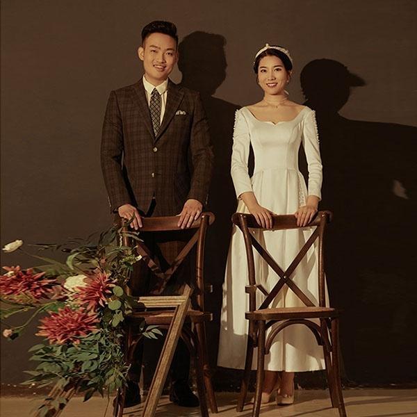 花嫁 ウェディングドレス ファスナー 長袖 肩出し シンプル 白ドレス ワンピース 花嫁 結婚式 二次会 披露宴 前撮り 後撮り 撮影用