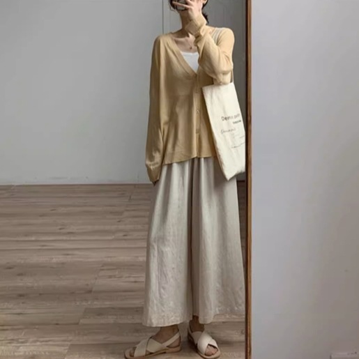 トップス カーディガン 袖あり 長袖 Vネック 前開き 大人可愛い きれいめ シンプル カジュアル 大人 上品 おしゃれ お洒落 大人女子 こなれ感 とろみ感 抜け感 無地 春 夏 秋 2023