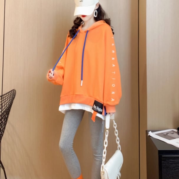 トップス トレーナー フーディー 長袖 Vネック Iライン スリット サイドスリット フード付き ファスナー かわいい 大人可愛い カジュアル おしゃれ お洒落 かっこいい こなれ感 ラフ