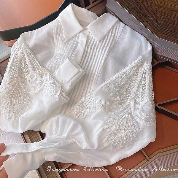 即日発送ミセス華やかブラウス　長袖　ピンタック　ホワイト　前開き　開襟　パーティー　刺繍【クリックポストで】通勤通学女子会20代30代40代50代60代