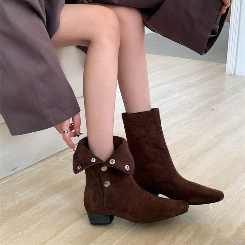 女性のためのレトロニッチパイルブーツ2024秋と冬スタイルの太いヒールスクエアスクエアウエスタンカウボーイブーツナイトブーツマーティンブーツ 5,377円