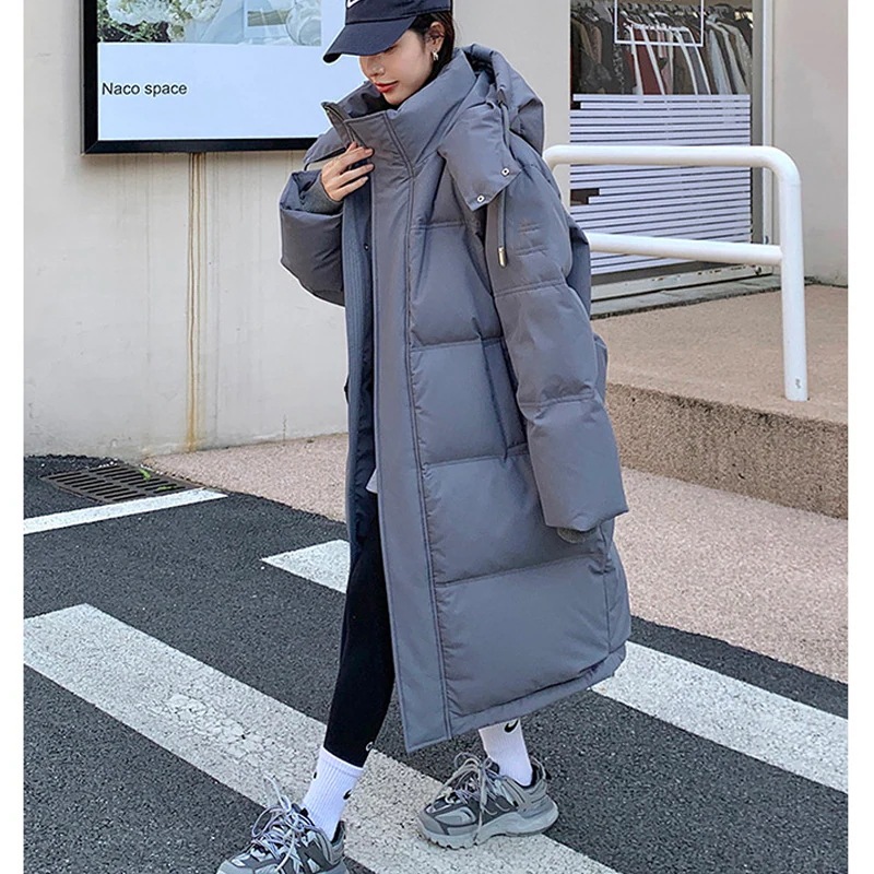 カップルのモデルは2024年の新しい男女ダウンジャケットのデザイン感パン服のコートを厚くした 4,993円