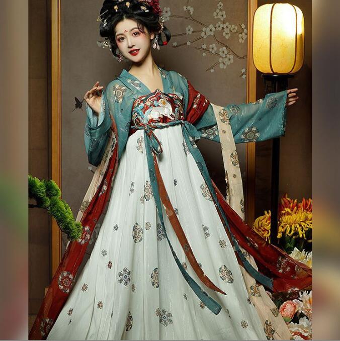 レディース古典美女漢服唐装　3点セットアップ　刺繍中華コスプレ衣装　豪華イベント演出衣装　中国伝統宮廷古代ダンス衣装　中華風チャイナドレス　写真撮影衣装　ステージ衣装　華流ステージコスプレ衣装日常もO