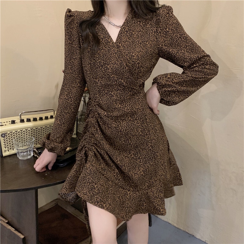 裾フレアフリル サイドドロストリボン くしゅくしゅ アシンメトリーヘム ワンピース ひざ丈 膝上