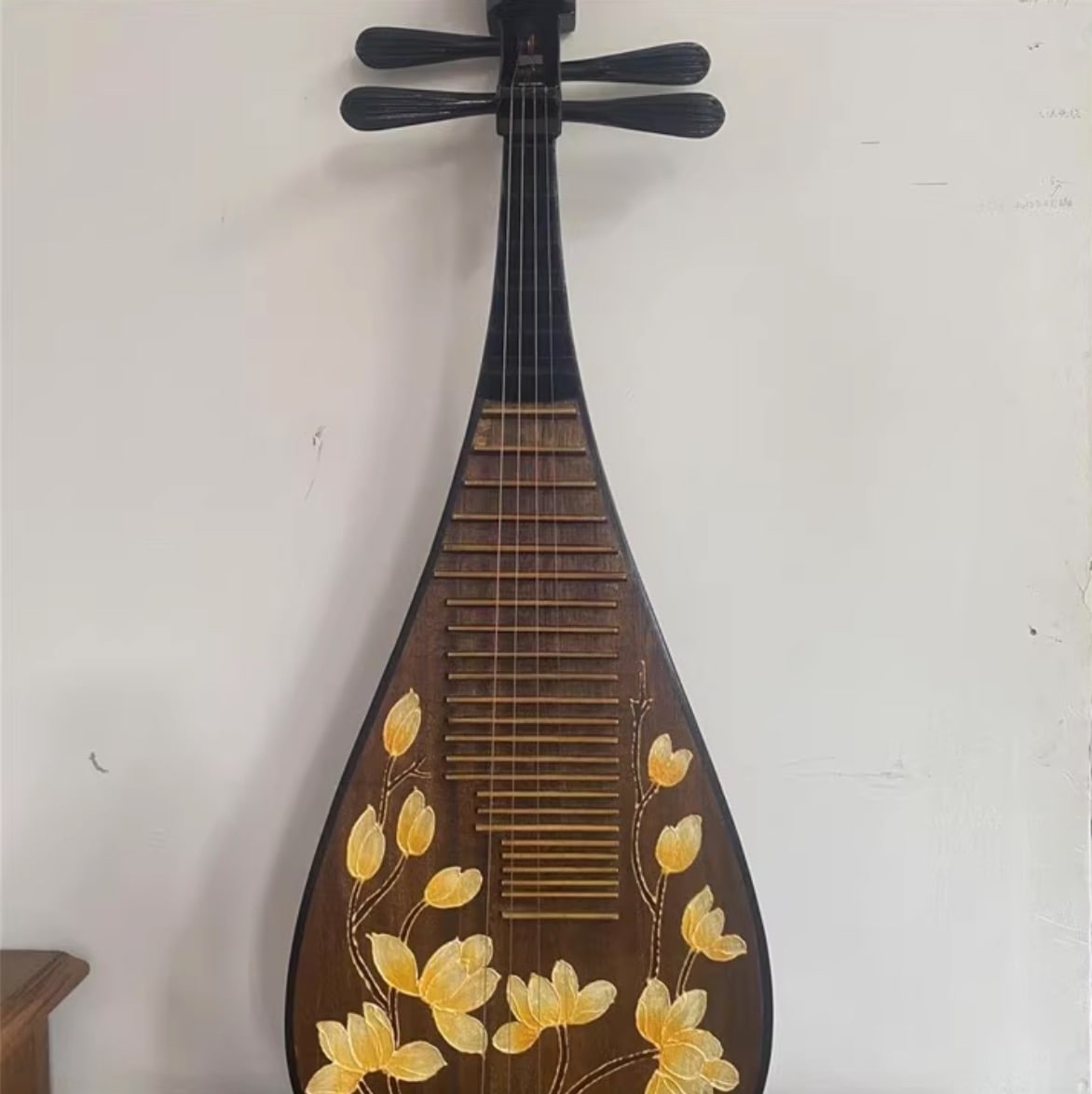 琵琶 88cm 子供向き 金の葉の模様 中国弦楽器