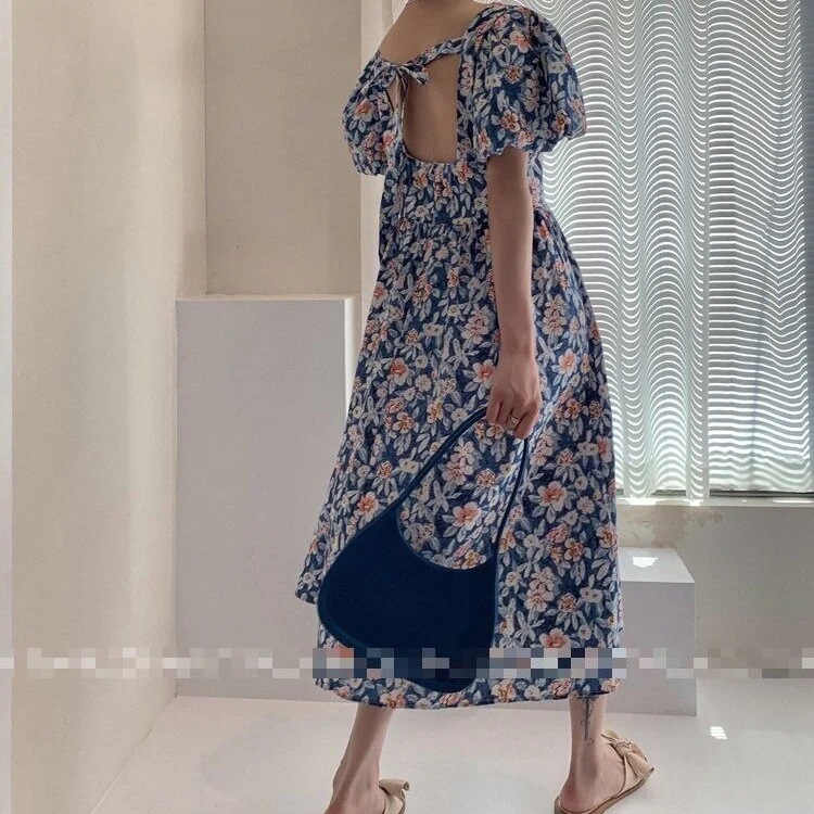 花柄 背中開き ワンピース 膝下 ミモレ ミモレ丈 袖あり 半袖 パフスリーブ スクエアネック 襟なし Aライン 切り替えデザイン リボン バックリボン バックシャン バックコンシャス ハイウエスト 4,987円