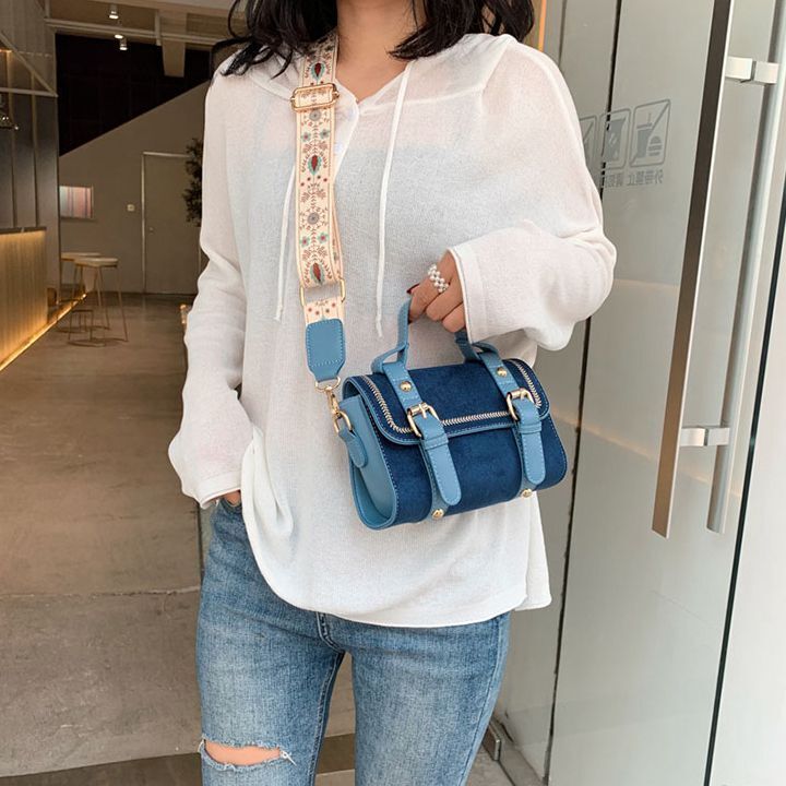 3色 ショルダーバッグ レディース ミニバッグ 肩掛け 斜めがけ 大人 小さめ かわいい おしゃれ スマホ ストラップ 太目 横長 ステッチ ベルト ミニ 小さい コンパクト スモール 大人可愛い シ