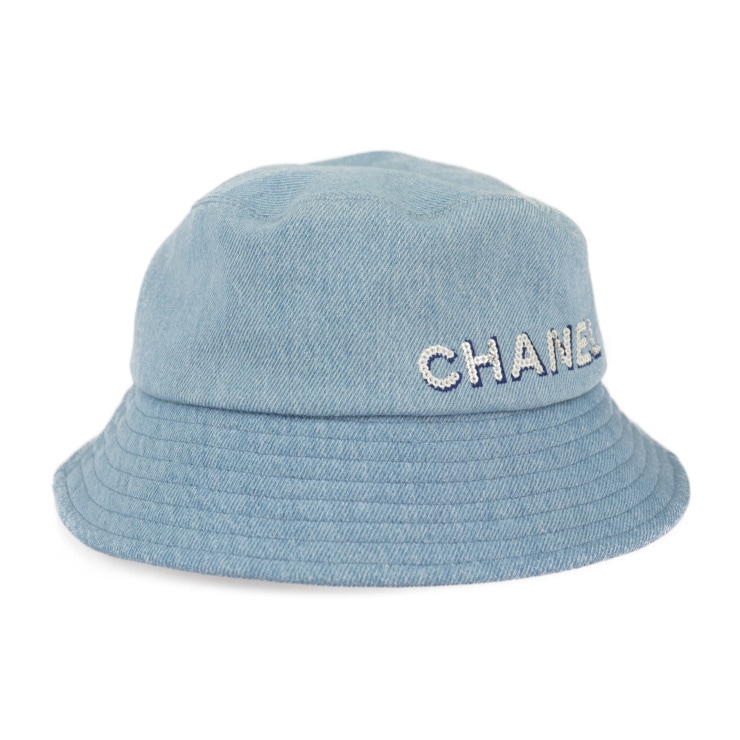 美品 CHANEL シャネル ハット - バケットハット 表記サイズ M コットンデニム ライトブルー 帽子 ロゴ スパンコール 刺繍 本物保証 中古