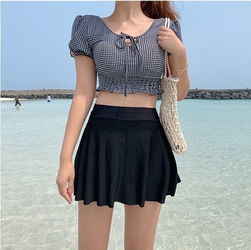 水着 ビキニ タンキニ 体型カバー水着 スカート セパレート 体型カバー 二の腕カバー 半袖 リボン 胸元 谷間 谷間魅せ セット 上下セット 3点セット スリーピース かわいい 大人可愛い きれいめ