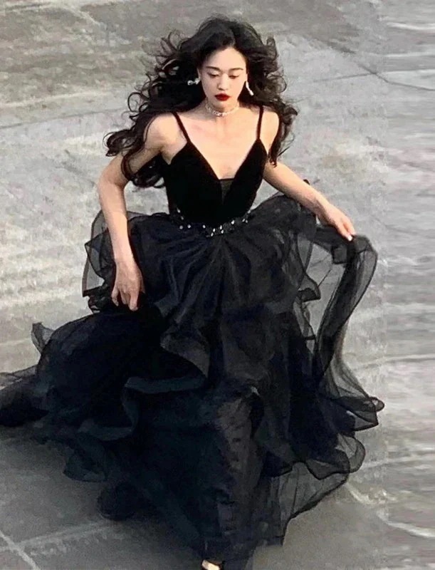 花嫁 高級 エンパイア フォーマル 大人 パーティードレス 演奏会 ピアノ 結婚式 上品 ウェディングドレス ウェディング