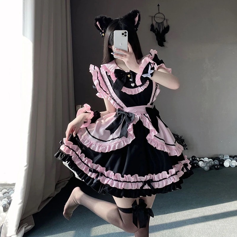 衣装ロリータの優しい ハロウィン コスプレ衣装 ワンピースアニメ ピンクのメイド服 仮装 洋服30%までに制限