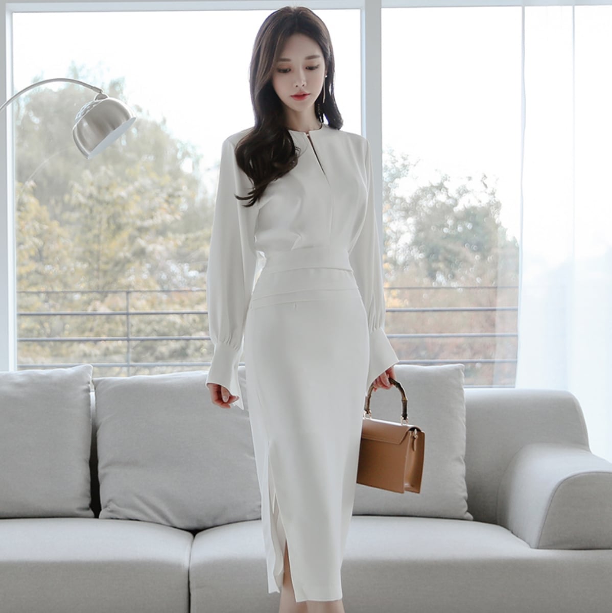 ワンピース デート 膝丈 ひざ丈 ミモレ ミモレ丈 袖あり 長袖 スリット かわいい 大人可愛い きれいめ シンプル カジュアル 大人 上品 おしゃれ お洒落 主役級 存在感 春 秋 10代 20代