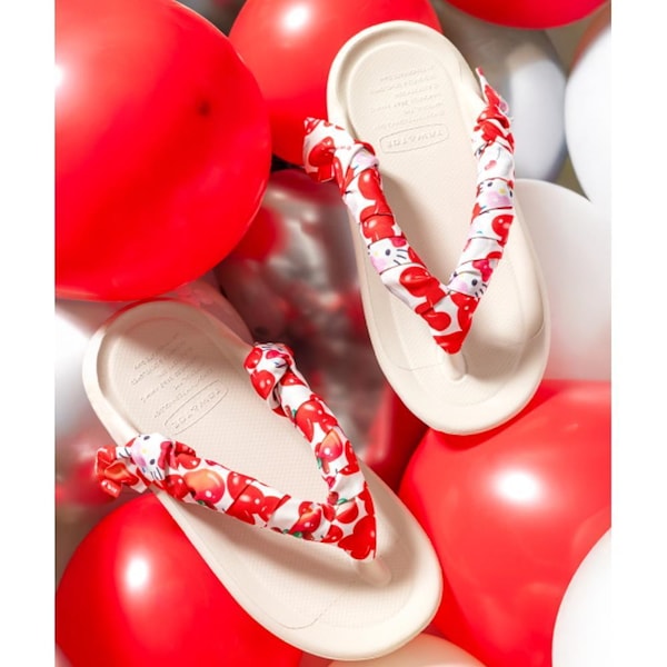 Qoo10 TAW&TOE OG Hello Kitty フラワー