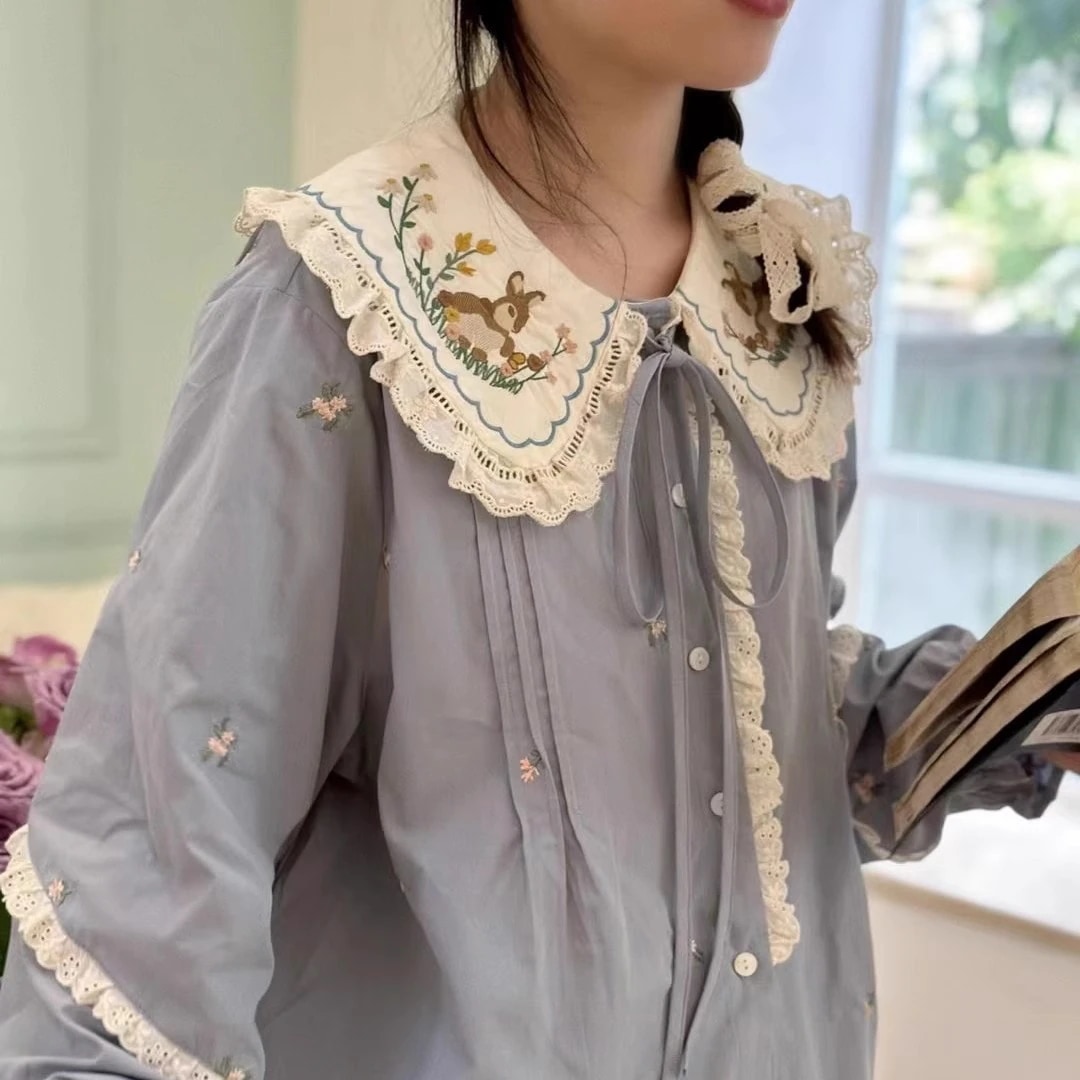 新森系田園ウサギ刺繍人形襟シャツ少女水色人形シャツ上着 4,850円