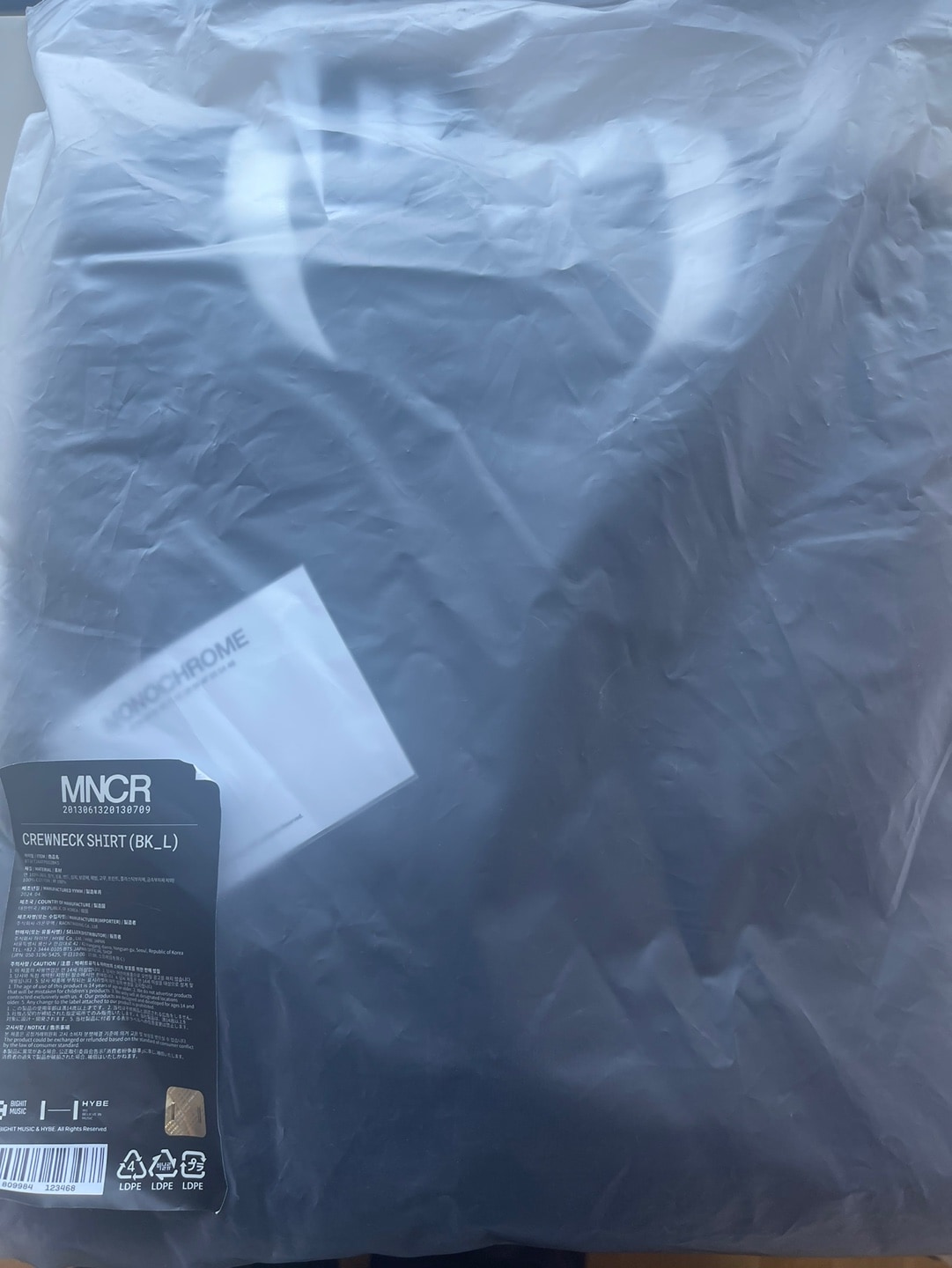 BTS POP-UP : MONOCHROME OFFICIAL MERCH Crewneck Shirt (Black)