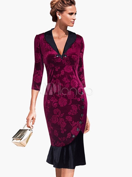 フローラルプリントの3/4の長さ袖コーデュロイボディコンドレス 6,666円