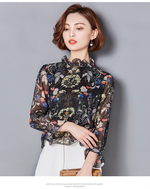 2604　春夏　ハイネック花柄シフォンブラウス