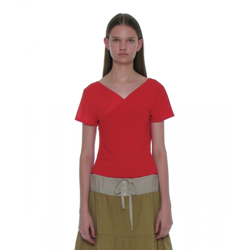 PARTIMENTO 女性用ディテール付きクロスオーバーショートスリーブ Tシャツ_レッド