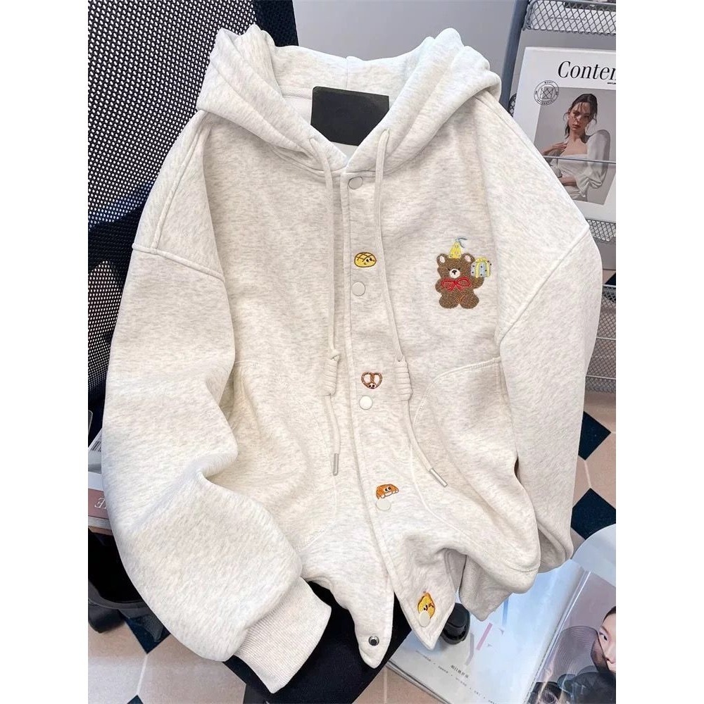 レトロでキュートな刺繍のクマ柄スウェットシャツカーディガン（レディース）冬用フリース裏地プレッピースタイル万能フード付きベースボールジャケット