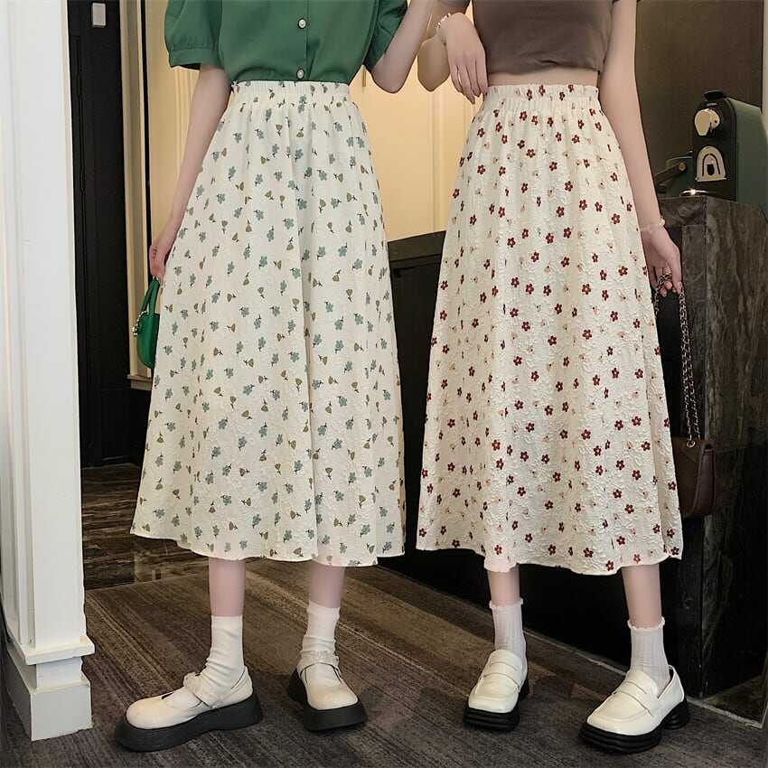 スカート ボトムス ミモレ丈 フレア ティアードスカート 小花柄 エンボス フラワー フローラル バイカラー ボタニカル ウエストゴム ボリューム モード ハイウエスト ワイド ゆったり lbot00 5,060円