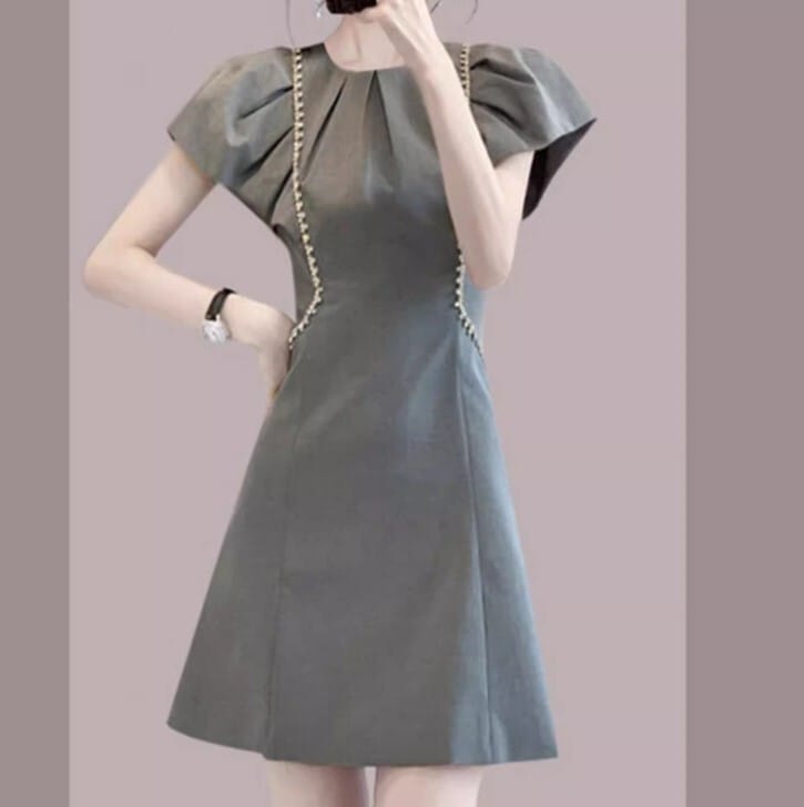 ワンピース ワンピドレス ひざ丈 パフスリーブ かわいい 大人可愛い きれいめ カジュアル 大人 上品 おしゃれ お洒落 かっこいい 大人女子 ラブリー キュート ガーリー 個性的 クール セクシー 7,558円