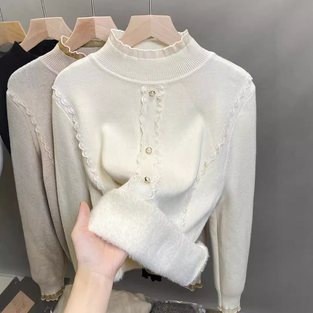 ベルベットの半高襟セーターの女性一体パイル2024冬の新型レースの厚いニットの中に洋気のシャツがついている