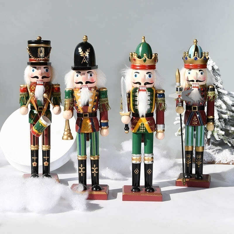 即纳4個セット 30cm くるみ割り人形 木製 クリスマス オーナメント ゴブリンコア 木製兵士 置物モデル デスクトップ コレクション お祝い テーブル ウィンドウ クリスマス装飾 2308