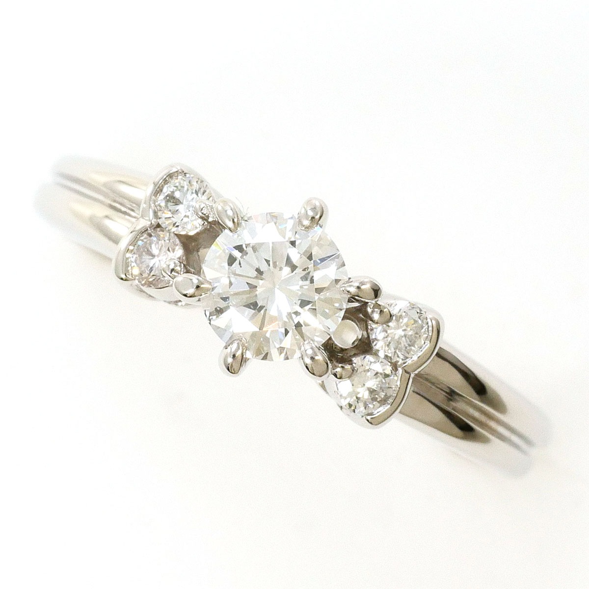 リング・指輪 PT900 プラチナ 7号 ダイヤモンド 0.312 ダイヤモンド 0.08 SI1 鑑定書 総重量約3.3g 中古