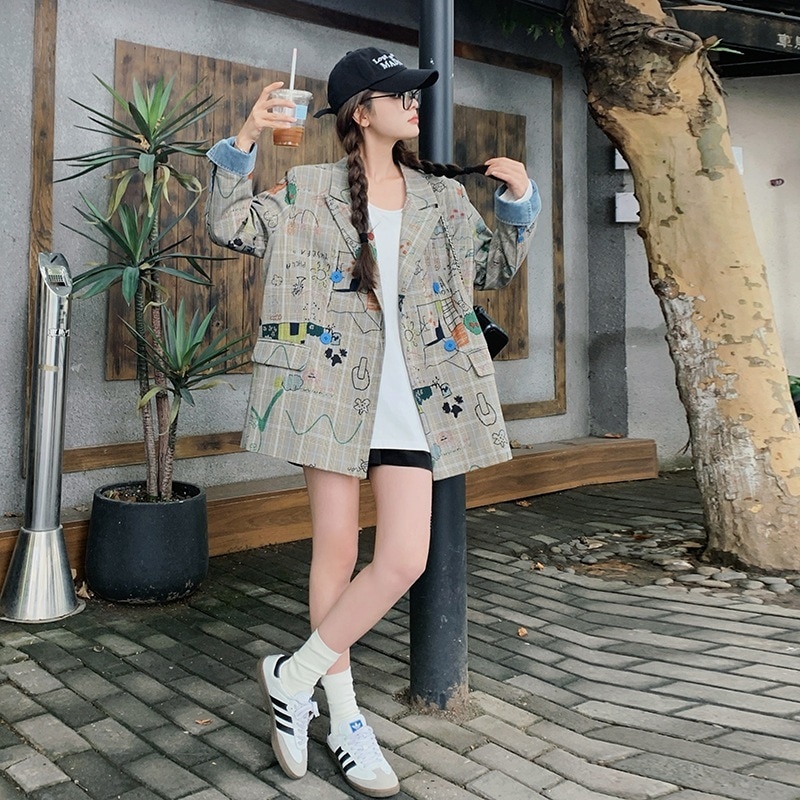 落書き印刷韓国の小さな老化スーツジャケット女性2024秋の新しい緩い百カジュアルスーツ