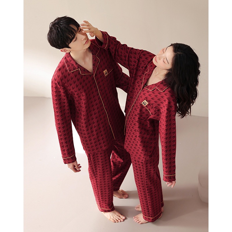 カップルのパジャマの実物バージョン女性の秋冬純綿カーディガンスタイルオールコットンの鮮やかな赤ウェディングドレスメンズラウンジウェア