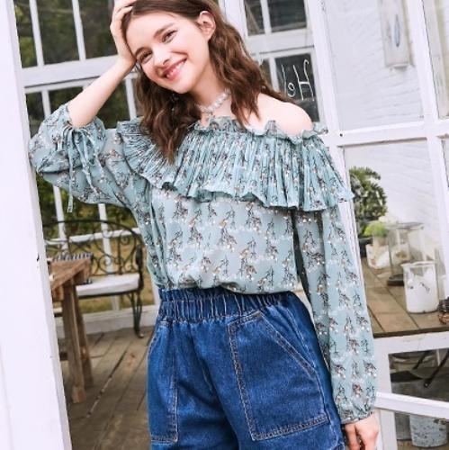 2174.小花柄 シフォン オフショルダー トップス(グリーン)