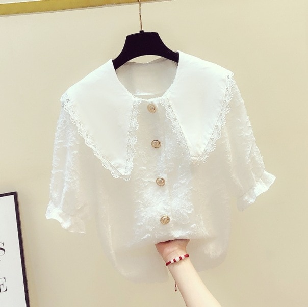 トップス シャツ ブラウス 半袖 襟付き ビッグカラー デザイン ボタン 美ライン ニュアンス フリル カラバリ ロマンチック レトロ かわいい 大人可愛い きれいめ シンプル カジュアル 大人