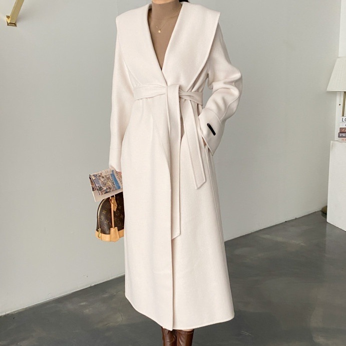 アウター コート ロングコート 長袖 ポケット ロング丈 前開き ウエストベルト かわいい 大人可愛い きれいめ シンプル 上品 おしゃれ かっこいい カジュアル レトロ ラフ ルーズ こなれ感