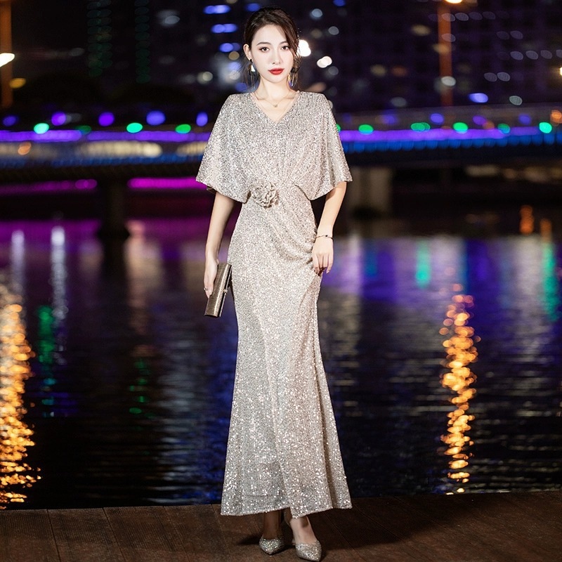 軽豪華喜姑宴会タキシードスカート女性結婚式欧米気質軽豪華感司会者喜母披露宴服