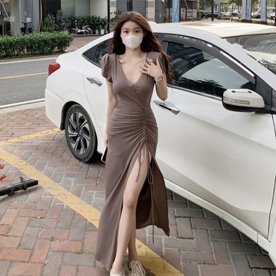 ワンピース ロング ロング丈 マキシ マキシ丈 袖あり 半袖 Vネック スリム タイト 細身 スリット サイドスリット かわいい 大人可愛い おしゃれ お洒落 かっこいい 大人女子 こなれ感 個性的