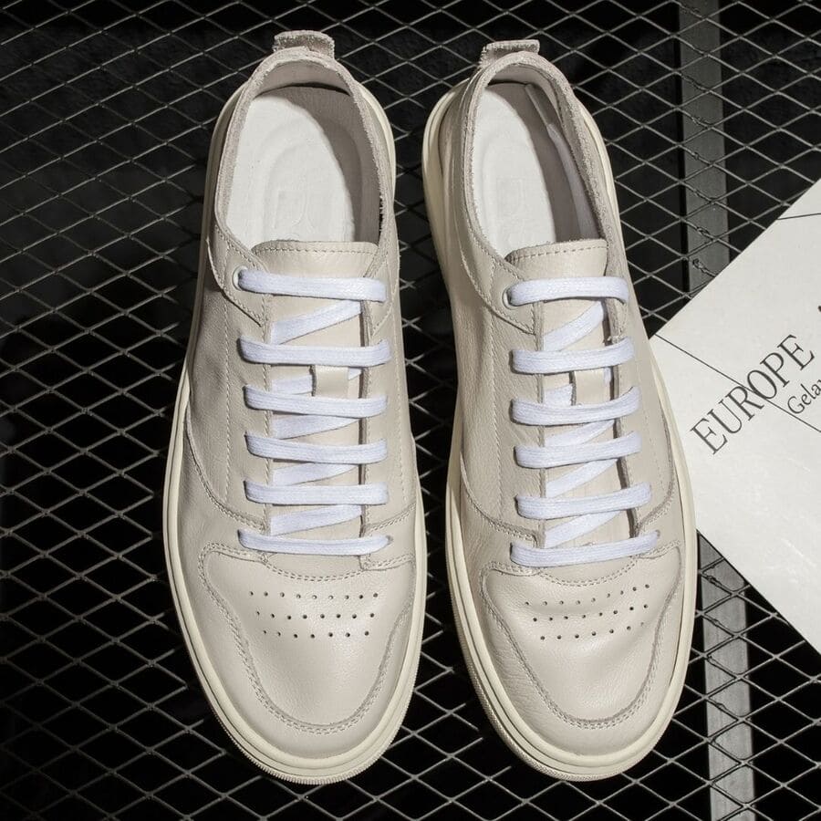 今も人気！メンズ シューズ 通気性 スポーツ カジュアル 9594 5,319円