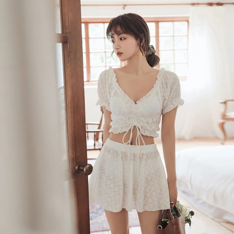 スカートスタイルのスプリット水着女性の新しい保守的な学生半袖腹痩身ファン韓版の温泉水着