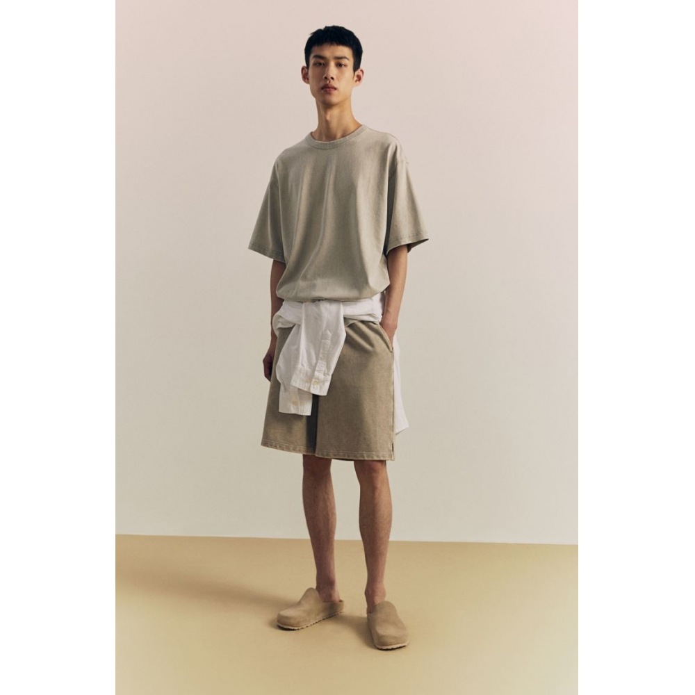 H&M ルーズフィットスウェットショーツライトセージグリーン