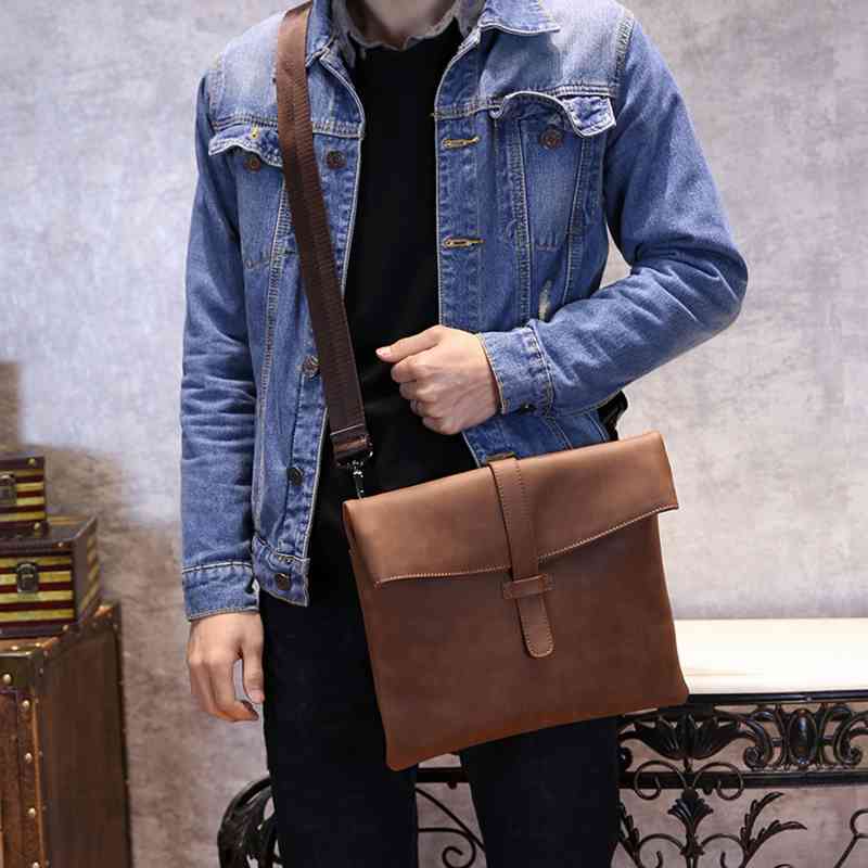 ショルダーバッグ メンズ 大人 多収納 夏 斜めがけ 縦型 春 秋 40代 ボディバッグ 軽い 鞄 50代 黒 大きめ 革 2WAY 小さめ トートバッグ ブランド 60代 バッグインバッグ かっこい