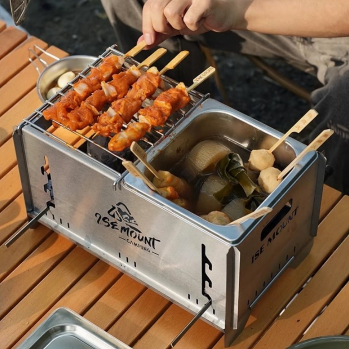 アウトドアキャンプステンレスバーベキューコンロ 携帯鍋 おでん一体鍋 炭火木炭焼肉