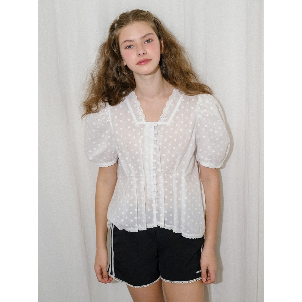 VITALSIGN フラワードットスクエアブラウス 14,488円