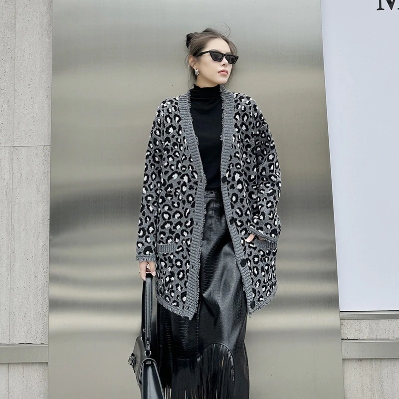 【J.Fashion】 2024秋冬新品 豹柄 ニットカーディガン ロングカーディガン ロングニット セーター レディース ニット メガ割30%制限