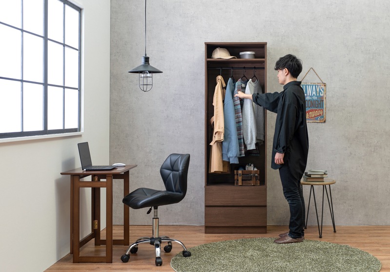 ハンガーラック 幅60cm 引き出し付き ワードローブ 木目調 衣類収納 スリム クローゼット ハンガー収納 洋服ラック 木製