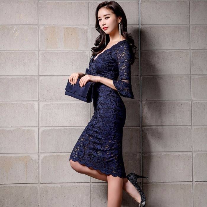 ドレス ワンピース カクテル レディース タイト 膝丈 シースルー 7分袖 長袖 ホルンスリーブ Vネック レース バックスリット ブルー エレガント セクシー おしゃれ 主役級 きれいめ パーティー