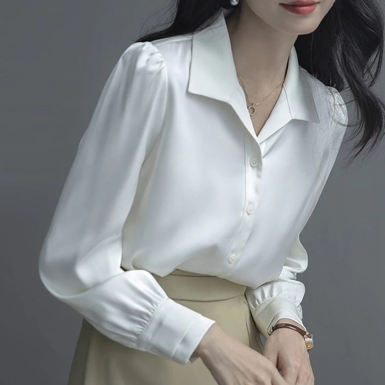 25レディース シフォンシャツ トップス シャツ とろみシャツ 長袖 襟付き シフォン 襟付きシャツ 長袖シャツ 光沢シャツ ブラウス ホワイト ライトブルー ブラック オシャレ シンプル