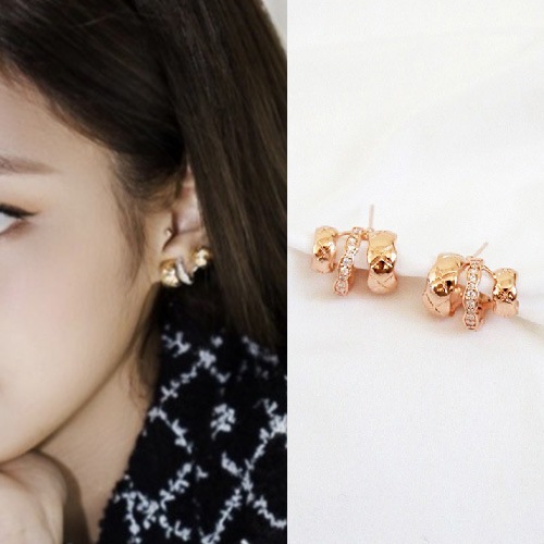 送料無料BLACKPINK/JENNIE/ブラックピンク/ジェニー st. キルティングピアス (2color)