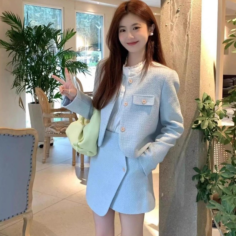 アシンメトリーミニスカート水色ツイードセットアップ 高見えセットアップ ツイードセットアップ セットアップ 水色ツイードセットアップ 水色 ライトブルー 青 ブルー 韓国 オルチャン レディース